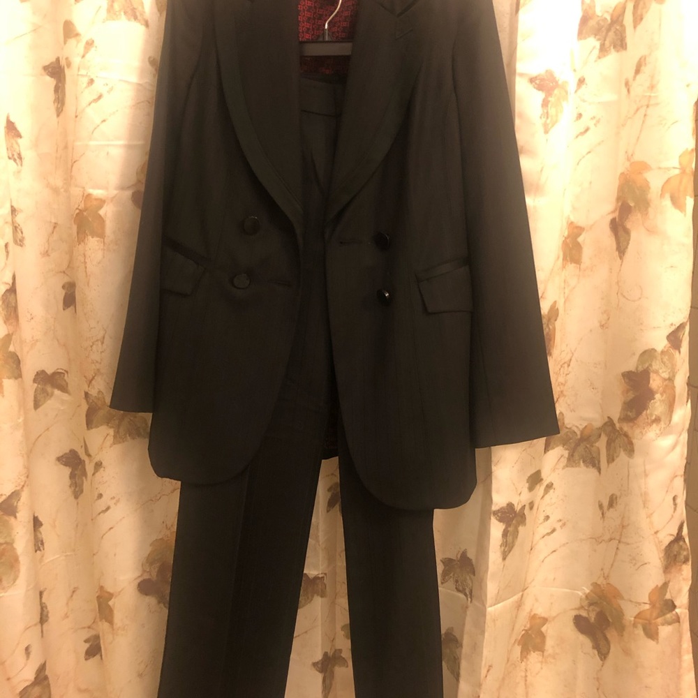Pants - Picture 4 of 8